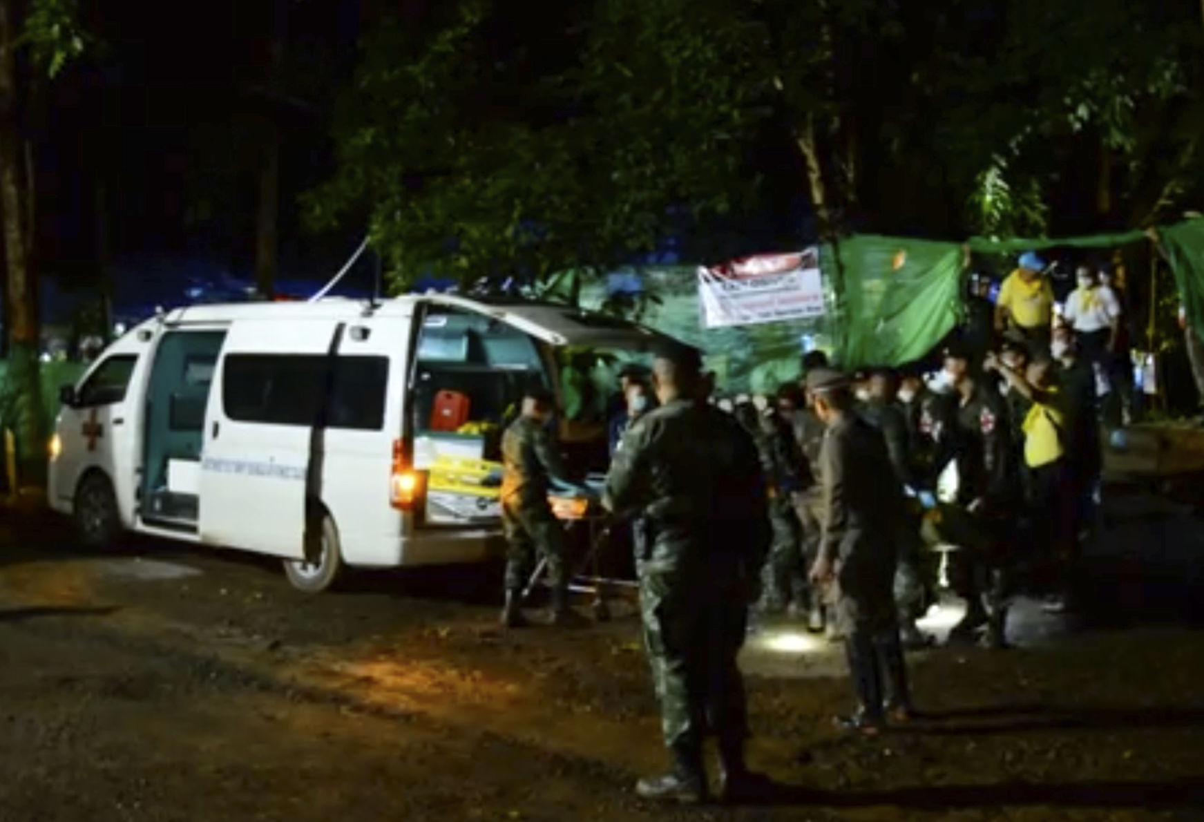 2018: Thailand Cave Search